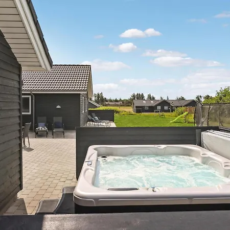 Tatil Evi Pet Friendly In With Wifi Løkken